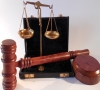 请个刑事律师要注意些什么